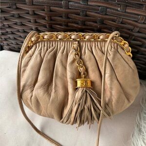 Authentic CHANEL 1988 kiss lock chain around beige Lambskin crossbody bag